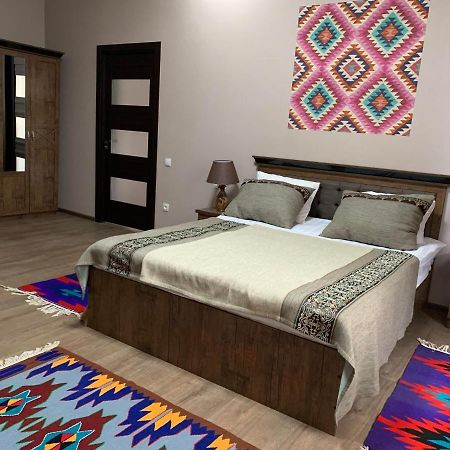 Hotel Al-Rajabiy Tashkent Luaran gambar